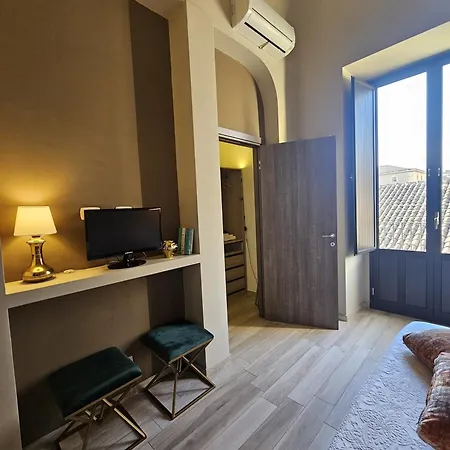 Apartment Cutelli House 100mq Catania